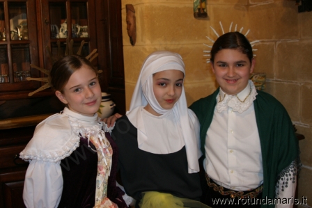  LUCIA E LA MONACA DI MONZA